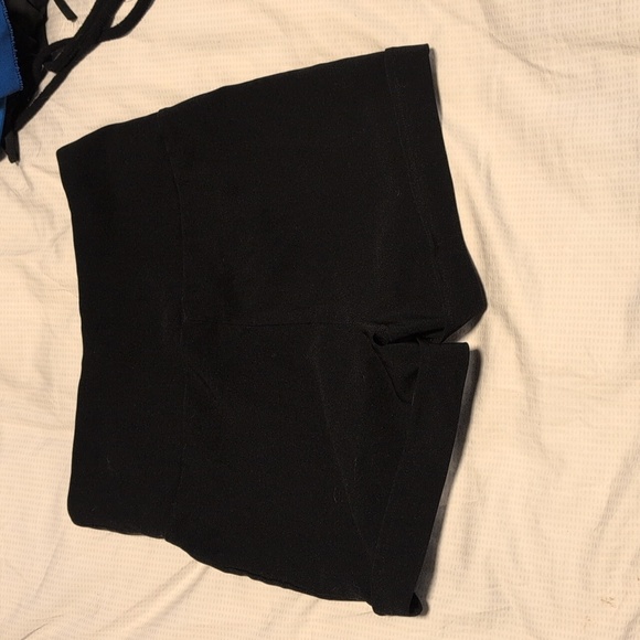 Small Lily Morgan shorts - Picture 2 of 2